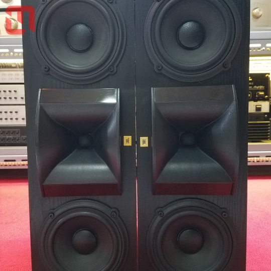 Loa Center JBL SVA Center