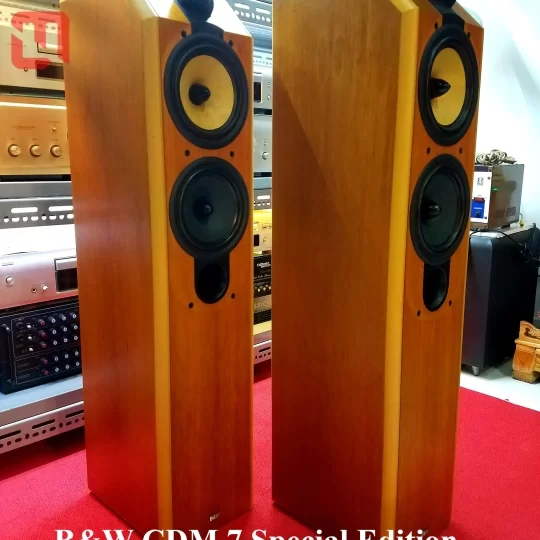 Loa B&W CDM 7SE GOLD