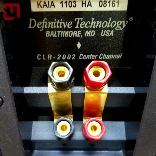 Center Definitive Technology CLR 2002