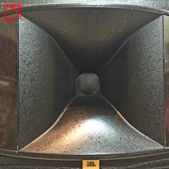 Loa Center JBL SVA Center