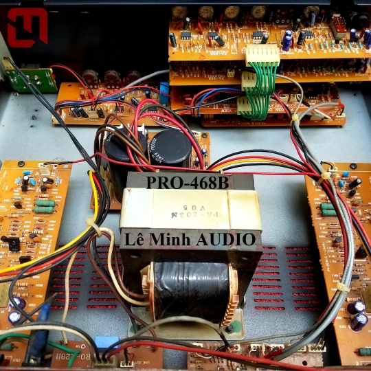 Amplifier CALIFORNIA PRO-468B