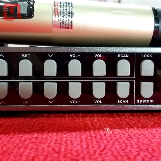 Micro không dây TplusV King 4000 PRO