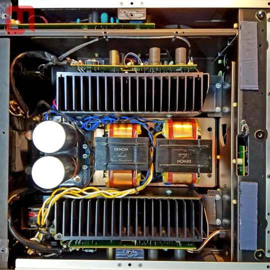 Amplifier DENON PMA-2000AE