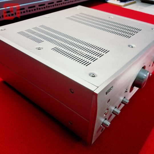 Amplifier DENON PMA-2000SE