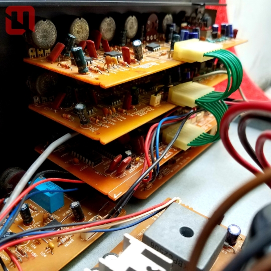Amplifier CALIFORNIA PRO-468B