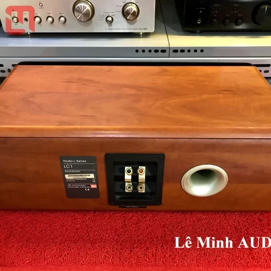 Center Studio L Series JBL LC1