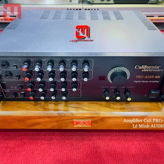 Amplifier CALIFORNIA PRO-828R