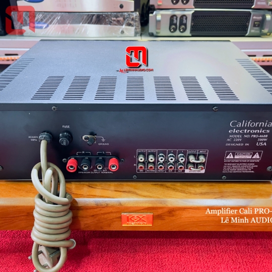 Amplifier CALIFORNIA PRO-468B