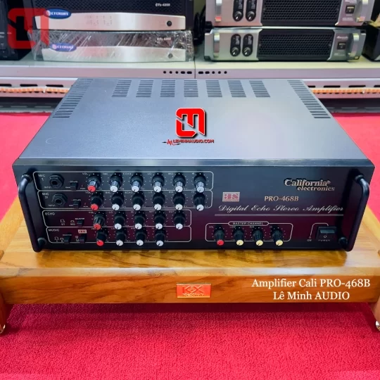 Amplifier CALIFORNIA PRO-468B